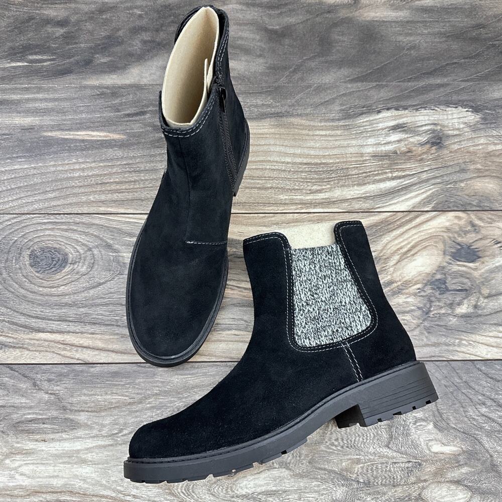 NIB Clarks Opal Sky 9M Black Suede Comfort Ankle Boots Bootie - Picture 8 of 11